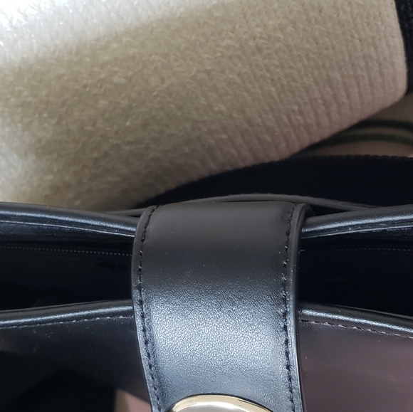 đť SALE: Kate Spade: Audrey Mini Bucket Bag NEWISH - Picture 6 of 13